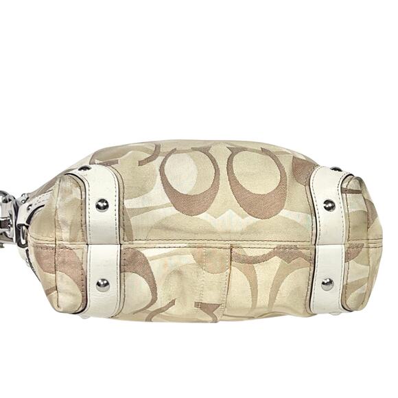 Coach Carly Signature Optic Shoulder Bag No. H0826-11960 Beige 2008 - Picture 5 of 16